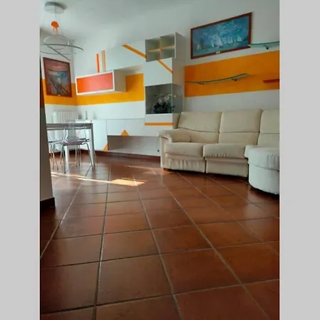 Sonny House - Comodita Ed Eleganza Sul Lago Appartement *