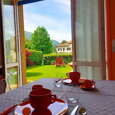 Sonny House - Comodità Ed Eleganza Sul Lago